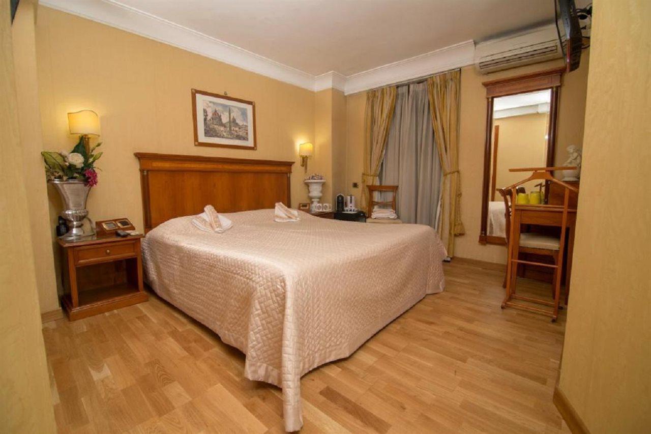 Luxury Rooms H 2000 Roma Exterior foto